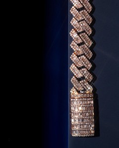 Chaînes de rappeur en stock, 18MM, Moissanite taille baguette, Argent 925, Or rose, Chaîne cubaine unisexe, Certifiée et passe le test du diamant - Product Image 6