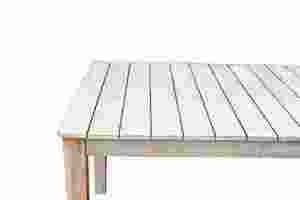 Elegante Juego de Comedor con Sillas de Cuerda para Terrazas de Hotel - Product Image 5