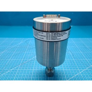 Manomètre capacitif absolu chauffé MKS Baratron 627B12TBC1B – Pièces d'équipement semi-conducteur d'occasion - Product Image 1