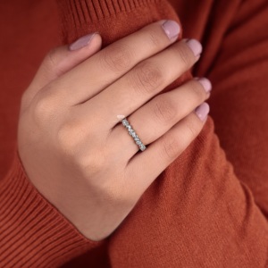 Bague d'éternité en or 14 carats avec diamants de laboratoire marquise et ronds, alliance de mariage, bijoux minimalistes assortis pour tous les jours - Product Image 3