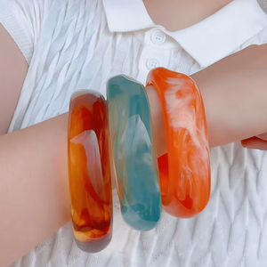 Direct Factory Prices Blue & <b>Red</b> Resin <b>Bracelets</b> with Multi Color Resin Crafted Bangles Flower Pattern - Product Image 1