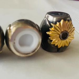 Sunflower Design Metal <b>Small</b> Size Salt And Pepper Shakers Set For Kitchen Dining Table Elegant Spice Dispenser Stylish Decor - Product Image 1