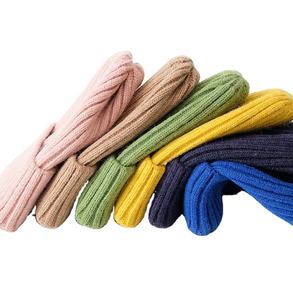 2025 chapeaux de bonnet tricotés d'hiver unisexe de haute qualité avec Logo personnalisé impression numérique caractéristique commune du tissu - Product Image 2