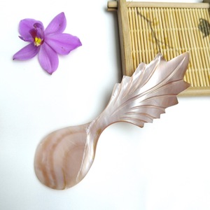 Cuillère à servir en nacre naturelle ILAHI, faite à la main, style bohème, blanche, non toxique, en plastique PE, pour fêtes, Uttar Pradesh - Product Image 6