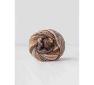 Hilo de lana merino 100% más vendido, Color marrón natural para tejer e hilo de tejer de lana de fieltro a la venta - Product Image 3
