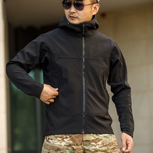 Veste Softshell Homme Nouvelle Collection Automne, Coupe-Vent en Polyester Épais Doublée Polaire, Style Streetwear à Capuche et Fermeture Éclair pour l'Extérieur (Vente en Gros) - Product Image 3