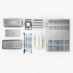Juego de instrumentos quirúrgicos dentales de acero inoxidable con tijeras, fórceps y herramientas para implantes para procedimientos de cirugía oral - Product Image 4
