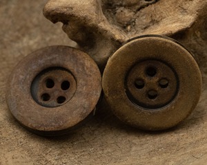 Handmade Buffalo Horn Buttons Circle Shape Rustic Natural Craft Durable Material Shirts Coats Jackets Blazers <b>Cardigans</b> Sweaters - Product Image 6