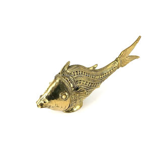 Handmade Bastar Tribal Art Fish <b>Antique</b> Brass Scaly Fish 4x8 Inch Home and Work Decoration Traditional Indian Art - Product Image 6