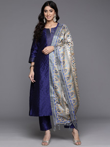 Ensemble Kurta en Soie Bleue avec Dupatta Imprimé – Tenue Traditionnelle pour Femme Inde Pakistan – Décontracté, Longueur Genou, Coupe Classique, Séchage Rapide - Product Image 3