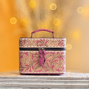 Estuche Portátil para Anillos y Aretes con Logotipo Personalizado, Organizador de Joyas de Cuero Vacuno, Cajas de Regalo, Pequeñas Cajas de Joyería para Viaje - Product Image 1