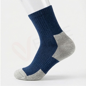 Chaussettes pour hommes, couleur unie, tricotées, respirantes, en coton, pour l'automne, usage quotidien, style classique - Product Image 3