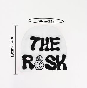 Bonnet tricoté unisexe OEM personnalisé de haute qualité 100 % acrylique, avec étiquette tissée teinte à la lettre, pour l'hiver, le ski et le pêcheur, modèle adulte courant - Product Image 3