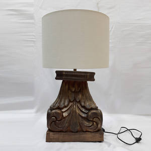 Lampe de table en bois de forme unique, finition brune, fabrication artisanale de luxe, autres décorations d'éclairage pour la maison - Product Image 1