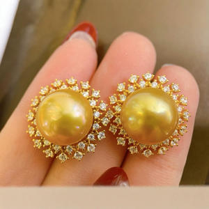 Boucles d'oreilles en argent pur S925 de luxe en or mat, perles rondes de 11-12 mm, sans défaut, incrustées de perles naturelles de couleur café doré - Product Image 1