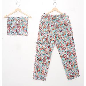 Ensemble de pyjama décontracté de luxe pour femmes, 100% coton, manches longues, imprimé floral numérique, taille élastique, col rabattu, pour le printemps et l'été - Product Image 3