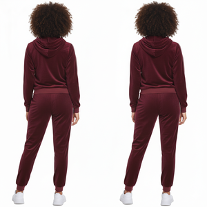 Conjunto Deportivo de Terciopelo Antibacterial Y2K Personalizado para Invierno, Dos Piezas, Pantalón Acampanado Bordado, Sudadera Corta con Cremallera y Pedrería - Product Image 6