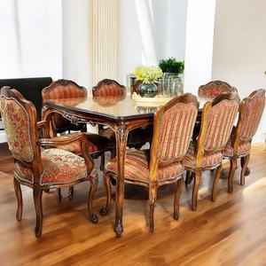 Ensemble de table à manger en bois massif traditionnel avec 8 chaises rembourrées, design antique pour la salle à manger à domicile - Product Image 6