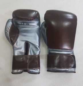 Guantes de Boxeo de Piel de Vacuno con Etiqueta Blanca, Logotipo Personalizado, para Gimnasio, Escuela, Club, Sparring, Venta al Por Mayor - Product Image 1