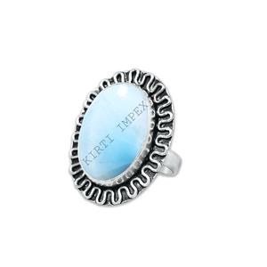 Hermoso hecho a mano Natural Larimar Gemstone S925 Anillos de plata esterlina para ella Venta al por mayor Fábrica de joyería fina de plata de la India - Product Image 1