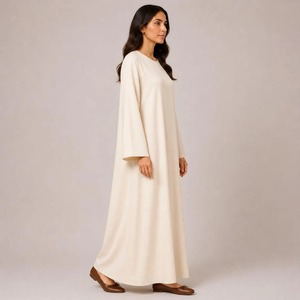 Abaya de qualité supérieure, robe longue, vêtements islamiques modestes, coupe ample, manches longues, pour femmes et usage quotidien, en vente. - Product Image 3