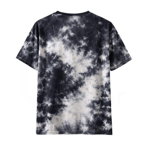Camiseta de Manga Corta con Cuello Redondo y Estampado Tie-Dye para Hombre, Informal, de Punto, Corte Regular, con Patrón en Blanco y Negro - Product Image 2