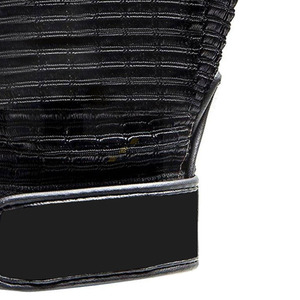 Gants de frappe en cuir haute performance pour baseball/softball, respirants, durables et rembourrés pour une utilisation toute saison - Product Image 4