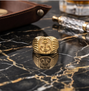 DIVYORO Bague signet classique pour homme avec motif ancre plaqué or pour les occasions festives - Product Image 2