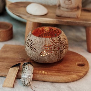 เชิงเทียนแบบยืนทำมือจากกะลามะพร้าว,ที่วางเทียนสำหรับตกแต่งงานแต่งงาน - Product Image 4