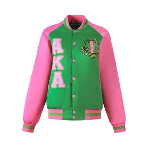 แจ็คเก็ตบอมเบอร์ผ้าซาตินสีเขียว AKA สำหรับผู้หญิง ปักลายตัวอักษรกรีก แขนเสื้อสีชมพู สไตล์วาร์ซิตี้ สตรีทแวร์ - Product Image 1