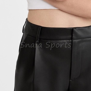 Nouvelle Collection : Ensemble en Cuir de Haute Qualité pour Femme – Veste Courte Zippée Style Urbain, Short Évasé et Jupe en Cuir Brillant - Product Image 6