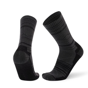 Chaussettes de sport professionnelles personnalisées à séchage rapide, écologiques et respirantes, en coton, hauteur genou, pour le basketball et le yoga, collection automne - Product Image 3