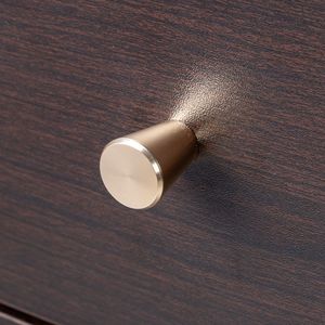 Cassettiera Moderna Semplice Stile Mid-Century a 6 Cassetti in Rovere Massello Marrone con Metallo e Legno MDF per Soggiorno, Hotel, Appartamento, Magazzino - Product Image 6