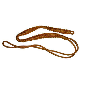 พู่ห้อยประดับเสื้อผ้าหรือกระเป๋า ทำจากไหมสีเหลืองอังกฤษ ผสมผสานวัสดุฝ้าย สายถักมายลาร์ พร้อมปลายทองเหลืองและตาข่าย - Product Image 4