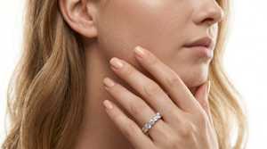 Anillo de Compromiso de Diamantes con Corte Brillante Redondo, Joyería Fina Clásica - Product Image 6