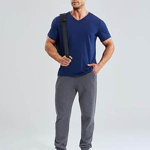 Vêtements de sport personnalisés pour hommes |   T-shirt de performance premium bleu marine uni en mélange polyester/coton à col rond |   Séchage rapide, écologique - Product Image 4