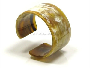 Cuerno de búfalo lacado hoja de oro artículo hecho a mano de alta calidad por artesanos indios gemelos y pulsera de cuerno de búfalo hechos en la India - Product Image 6