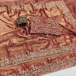 Sari Amarillo de Diseñador en Seda Chinon Suave y Pesada para Bodas, Fiestas, Ropa Étnica para Mujer con Blusa Elegante Exclusiva - Product Image 3