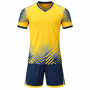 Ensemble de maillot de football personnalisé jaune et bleu marine à manches courtes, uniforme de football sublimé avec short assorti - Product Image 1