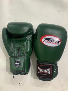 Nuevos Guantes de Boxeo Twins Verdes para Muay Thai con Cierre de Velcro, 100% Cuero Vacuno - Product Image 3