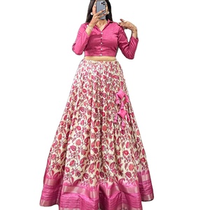 Secuencia de impresión floral de seda Dola del último diseñador Zari Border Lehenga Choli por Fab Zone - Product Image 1