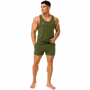 El estilo clásico brinda suavidad y comodidad, y las costuras impecables a la camiseta sin mangas para hombre, con una ligereza ideal para salidas informales y viajes a la playa. - Product Image 6