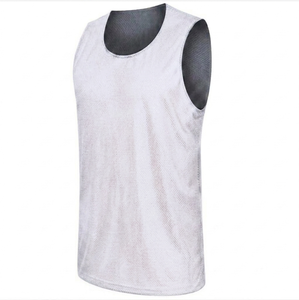เสื้อบาสเก็ตบอลทีมมืออาชีพ แบบฝึกซ้อม สั่งทำได้ แห้งเร็ว ทรงปกติ 100% โพลีเอสเตอร์ สำหรับทุกเพศ ทุกฤดูกาล - Product Image 1