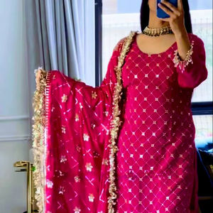 Elegante Conjunto Salwar de Diseño Estilo Bollywood para Mujer con Dupatta Bordada, Traje Étnico Estilizado, Piel Sintética de Secado Rápido para Diwali y Eid 2026 - Product Image 1