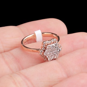 Anillo de Oro Rosa Sólido de 14K con Diamantes Naturales de Corte Brillante en Racimo Hexagonal, Joyería Fina, Memoria Jewels - Product Image 5