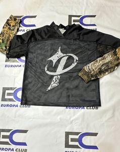 เสื้อเจอร์ซีย์สตรีทแวร์ผู้ชายแบบครอปคอวี ผ้าโพลีเอสเตอร์ตาข่าย ดีไซน์ปรับแต่งได้ พิมพ์ลายตามสั่ง - Product Image 1