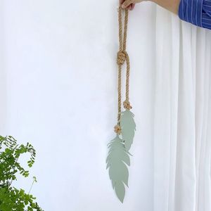 Décoration murale rustique en métal en forme de feuille de vigne, faite à la main, à suspendre avec corde, pour la maison, les fêtes et Noël - Product Image 6