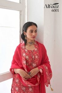 Traje de seda de muselina listo para mujer elegante Top floral impreso digital Palazzo & Dupatta para fiesta - Product Image 2