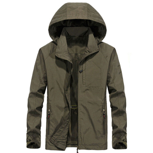 Chaqueta de lluvia para hombre de buena calidad, material moderno, precio bajo, transpirable, resistente. - Product Image 1