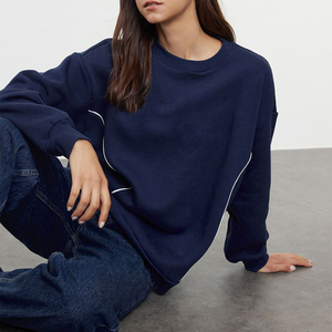 Sudadera de mujer de cuello redondo, forro polar suave, manga larga, estilo casual, cómoda y acogedora, ropa de otoño de ajuste holgado - Product Image 5